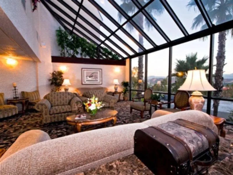 DoubleTree by Hilton Pomona - Chambres