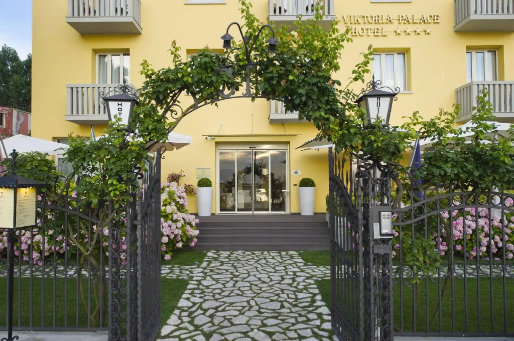 Viktoria Palace Hotel - Général