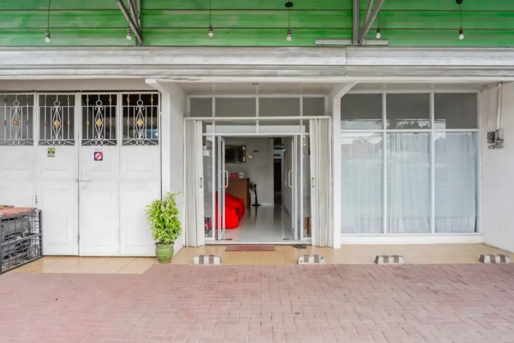 Hotel O Sukarame Near Universitas Islam Negeri Raden Intan Lampung Formerly Hotel Legundi
