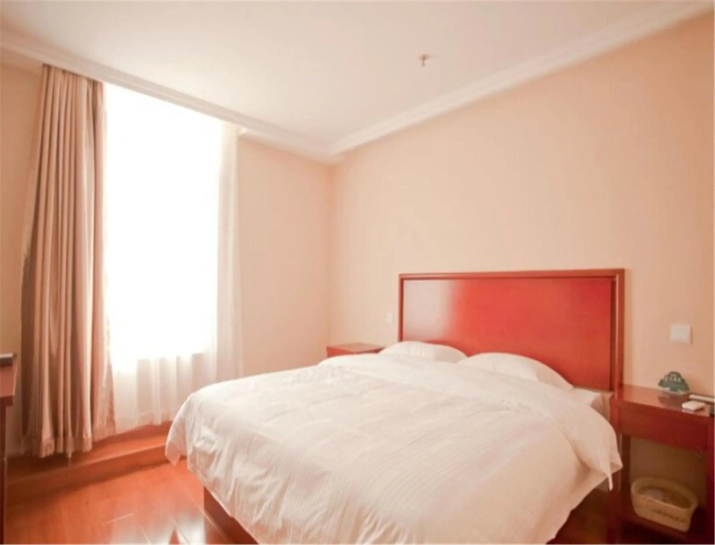 GreenTree Inn Liaoning Dalian Railway Station South Shengli Square Express Hotel — 5