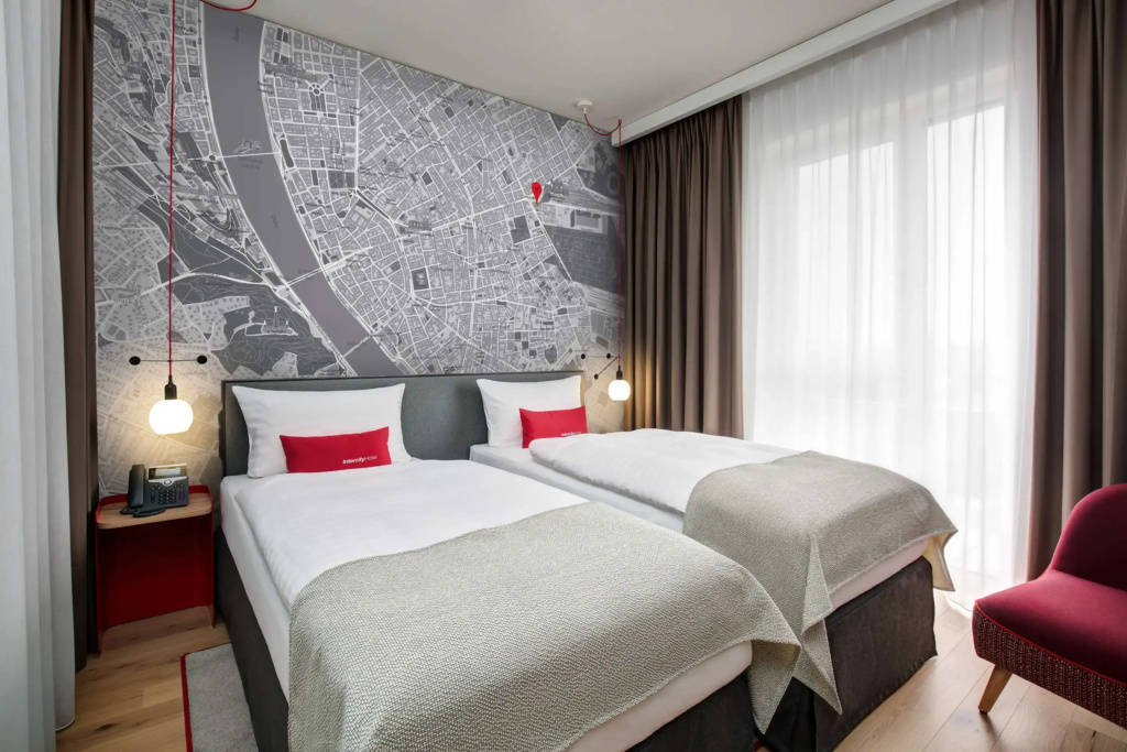 Superior Twin room (twin beds)