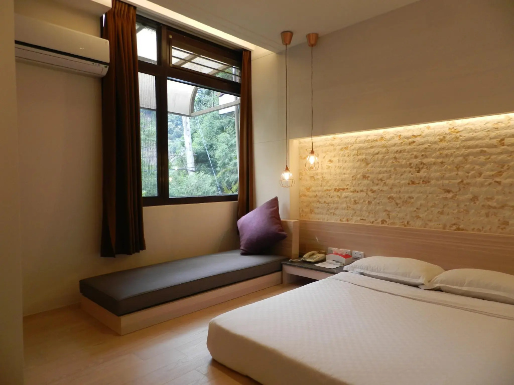 Superior Double room (full double bed)