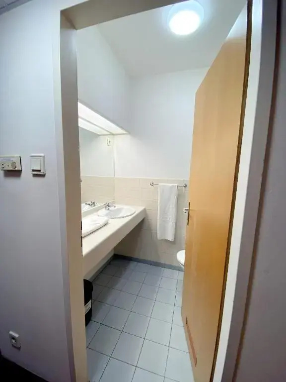 CEU Konferencia Központ - Chambres