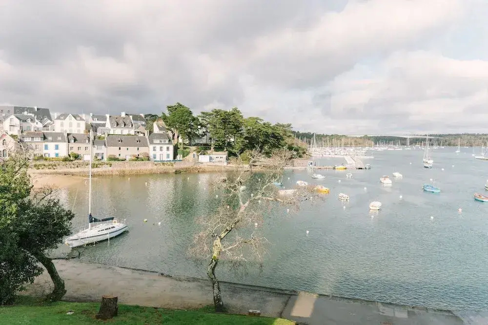 Beach & Waterfront