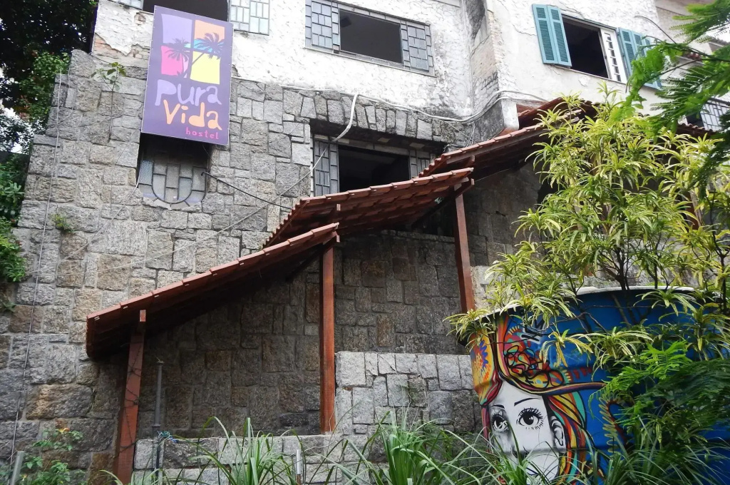 Pura Vida Hostel