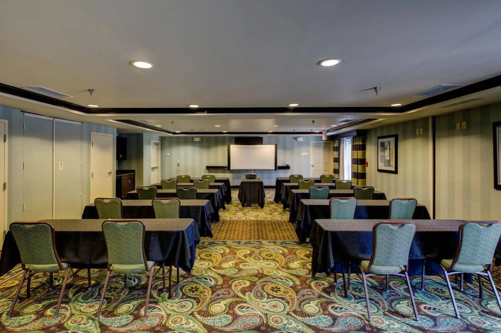 Holiday Inn Express Columbus-Dublin by IHG - Général