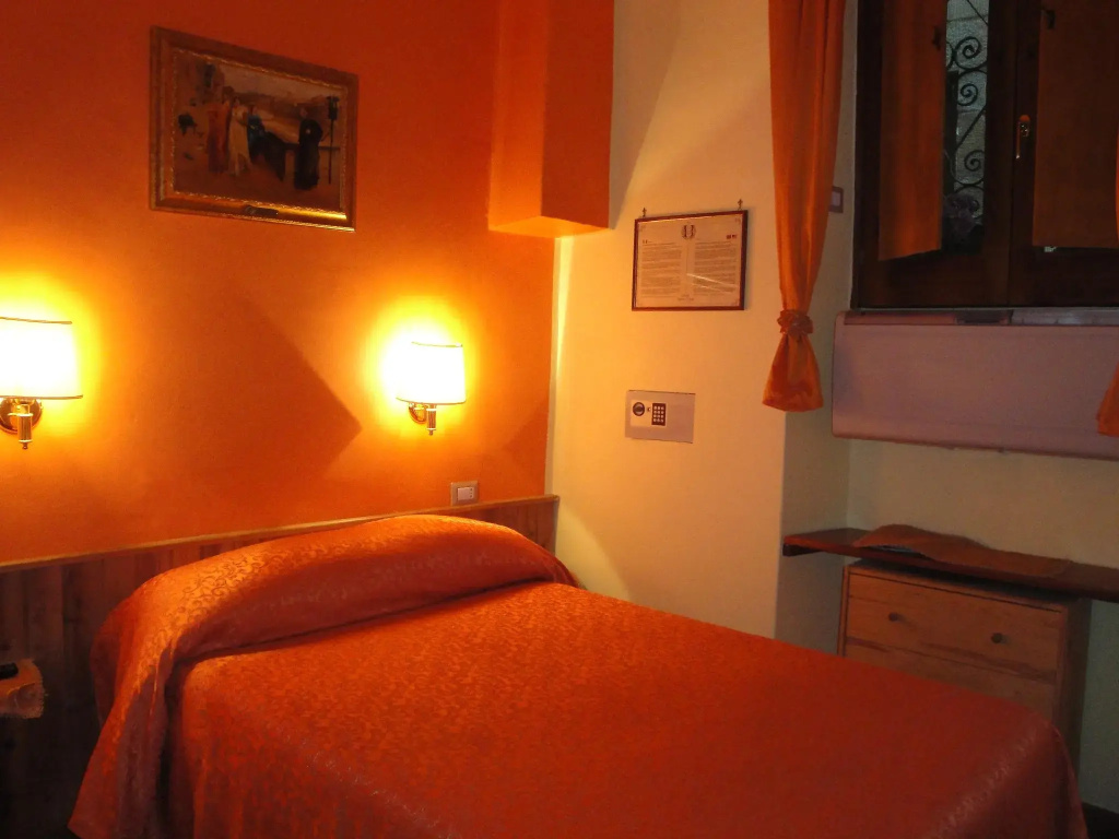 Economy Single room