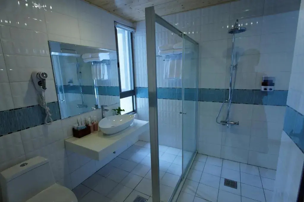 Standard Quadruple room with balcony