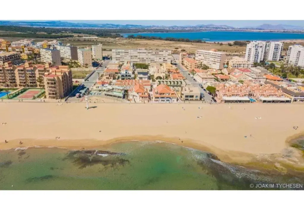 Beach & Waterfront