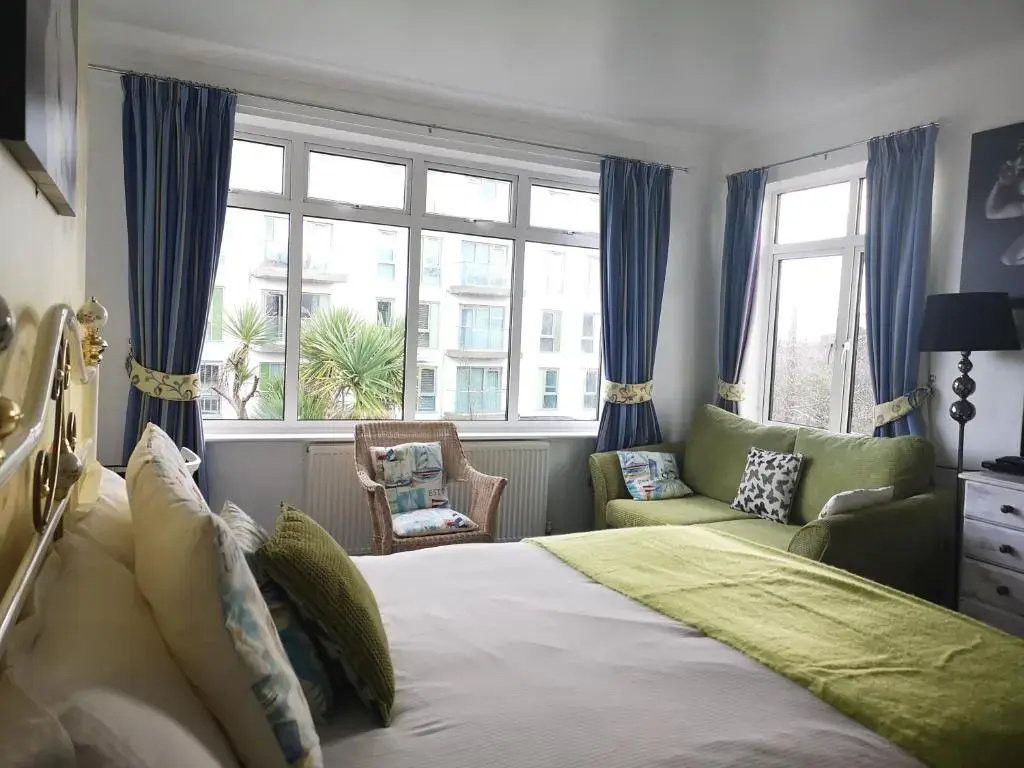 Superior Double room (full double bed)