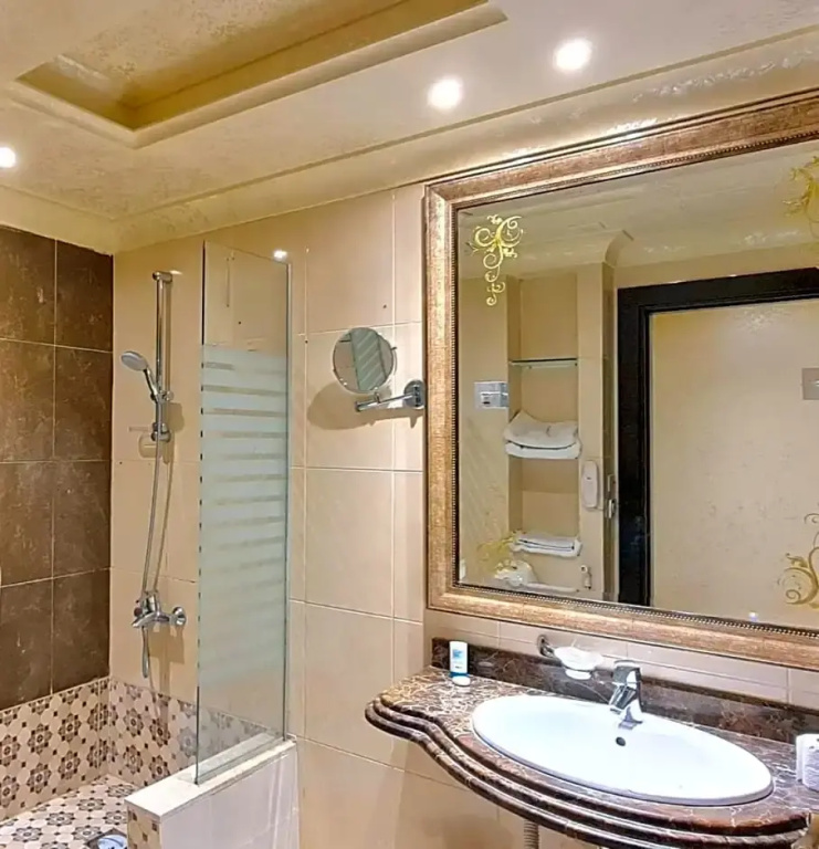1 Bedroom Executive Double Suite (full double bed)