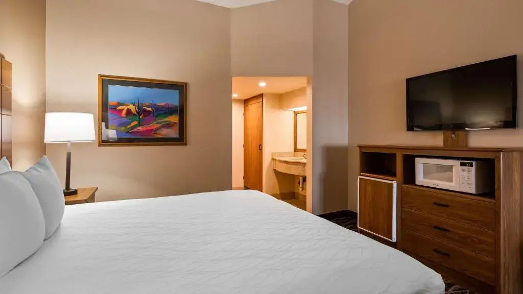Best Western Plus Saddleback Inn & Conference Center - Chambres