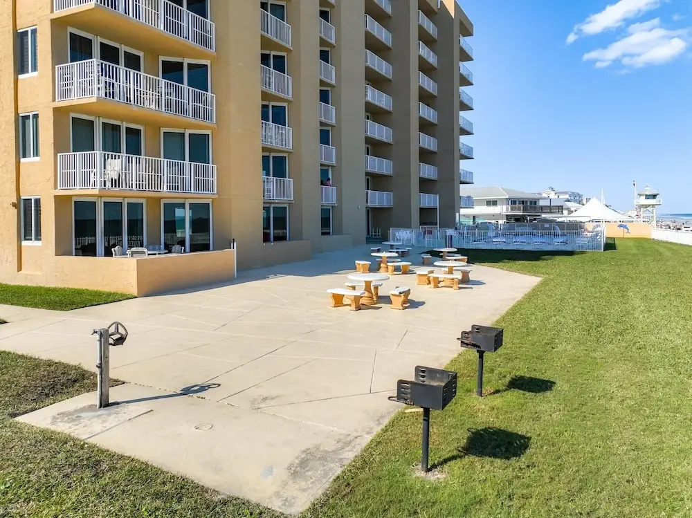 Oceania Beach Club 805
