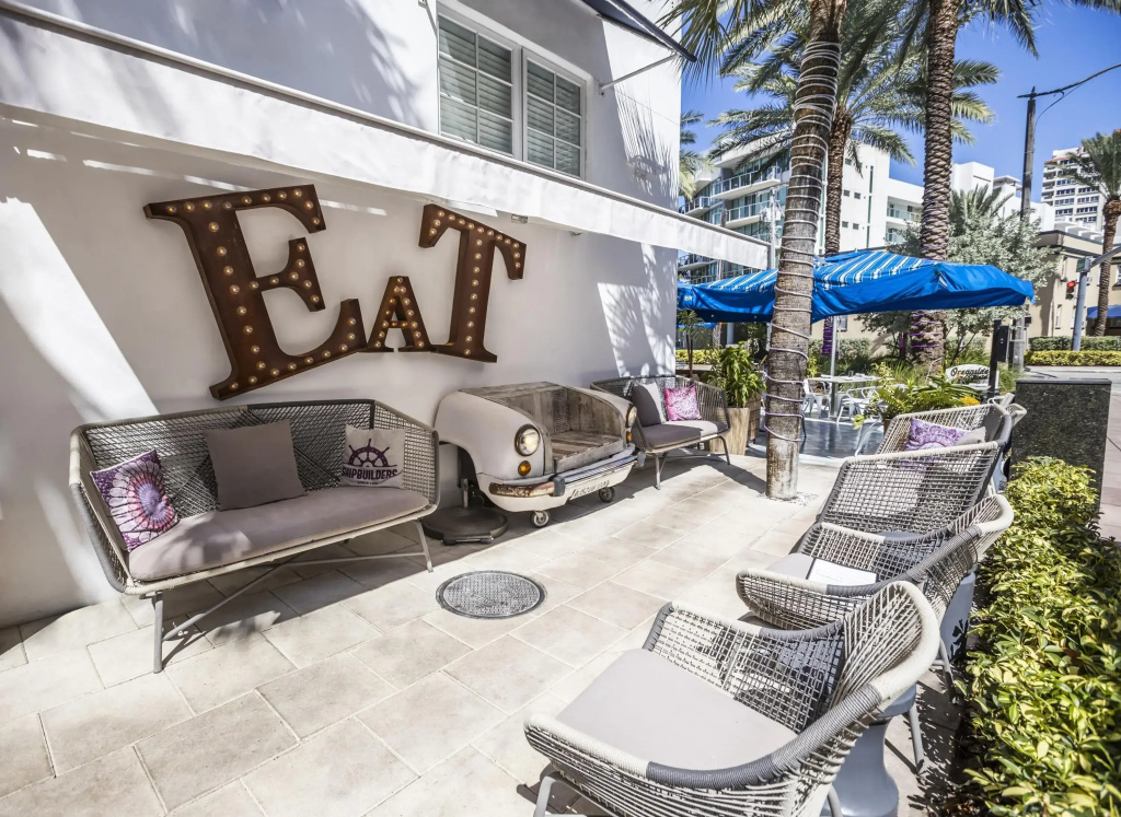 Oceanside Hotel and Suites - Général