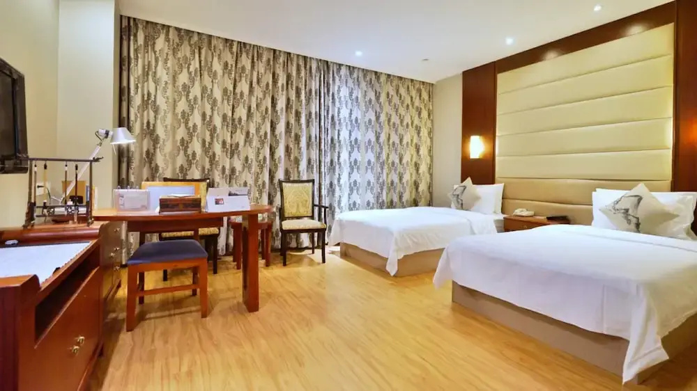 Deluxe Double room twin beds