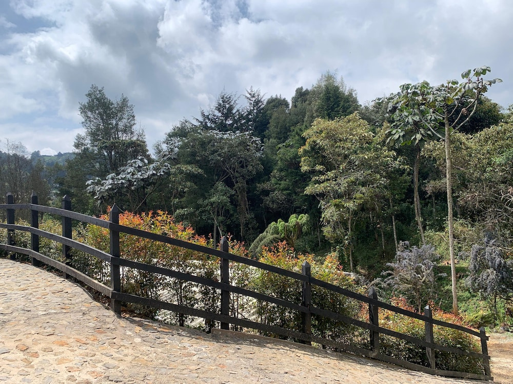 Casa de campo cerca al aeropuerto MDE