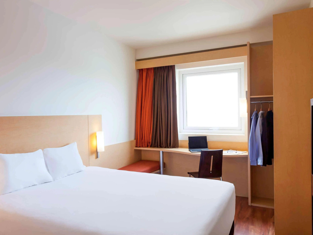 ibis Hermosillo — 3