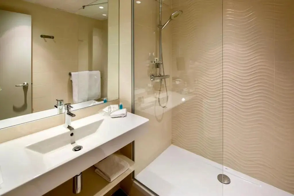 Holiday Inn Lyon Vaise by IHG - Chambres