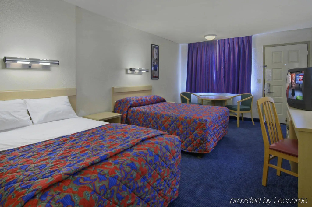 Red Roof Inn Stockton - фото 26