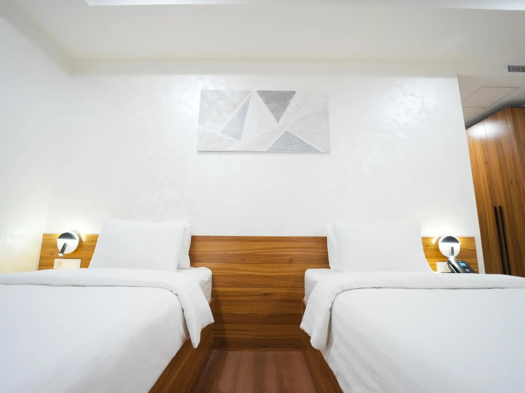 Трёхместный номер Standard в Отель Avant Hotel Tashkent Pool&Spa