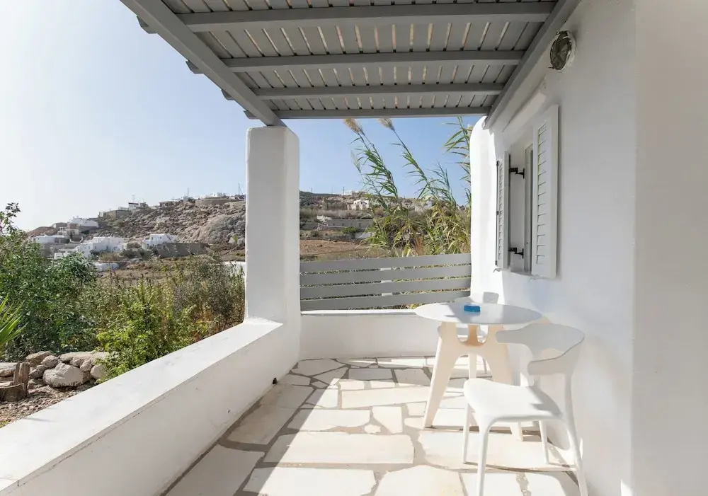 Standard Double room with balcony and with garden view (full double bed)