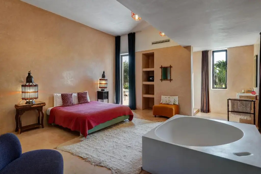 Deluxe Suite