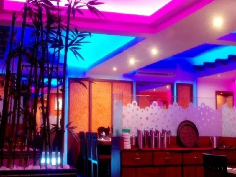 Food & Beverage