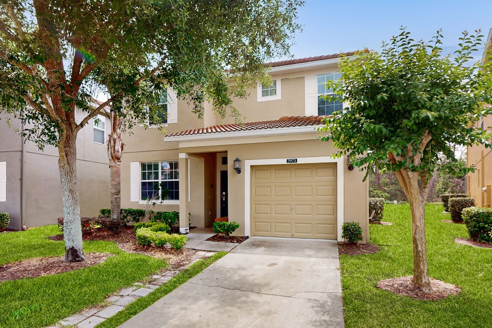 Dog-friendly Home With Private Pool, High-speed Wifi, Central AC, & Washer/dryer