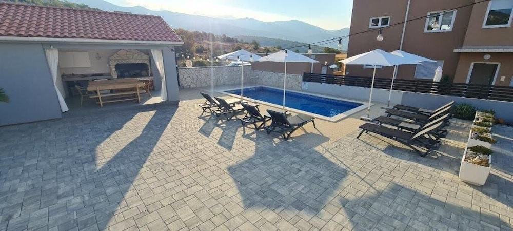 Apartments Vallis Aurea