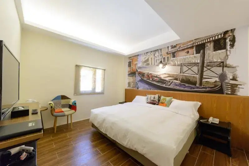 Premier room