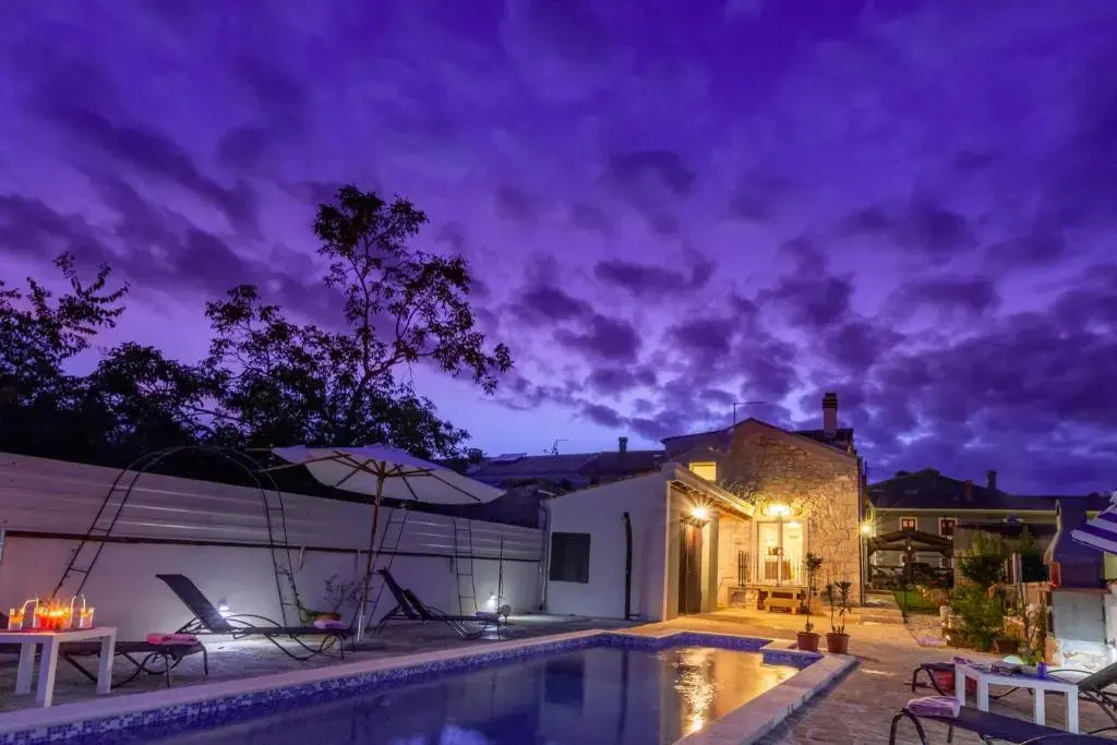3 Bedrooms Villa