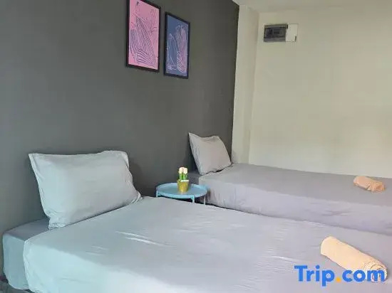 Standard Double room (twin beds)