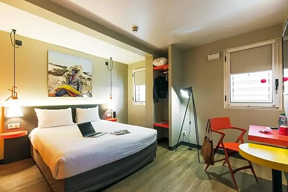 ibis Styles Lyon Confluence - Chambres