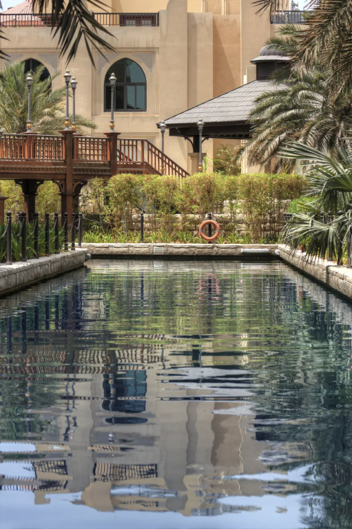 Shangri-La Hotel Apartments Qaryat Al Beri - фото 27