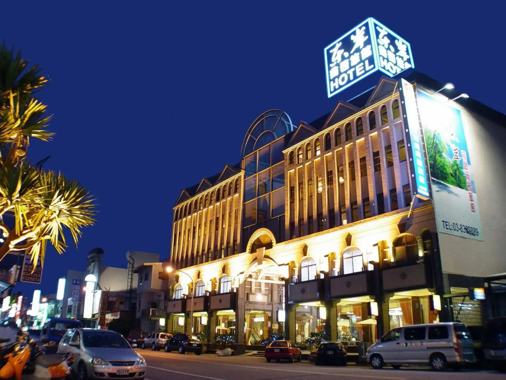 East Coast Hotel