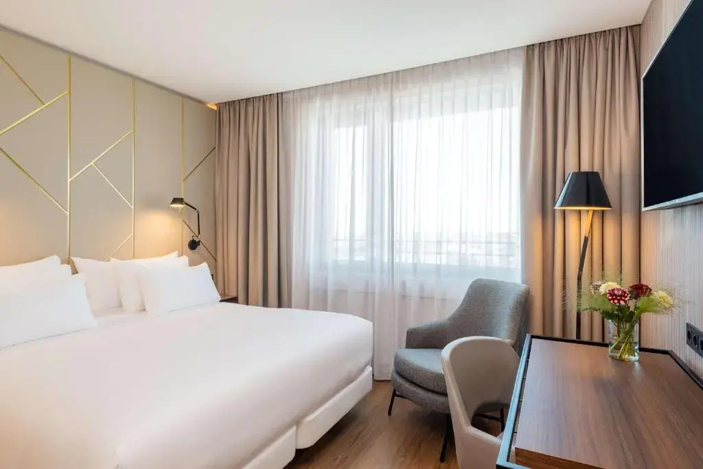 Superior Double room (full double bed)
