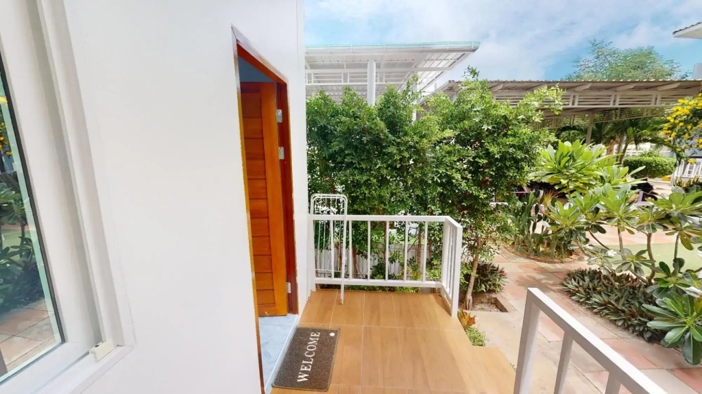 Balcony & Terrace