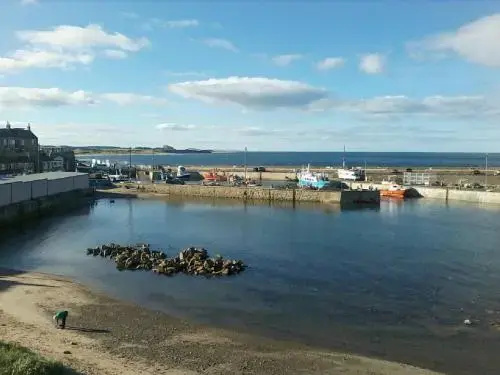 Beach & Waterfront
