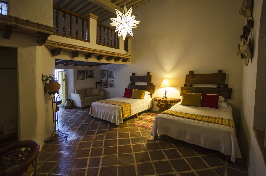 Hotel Los Arcos by null