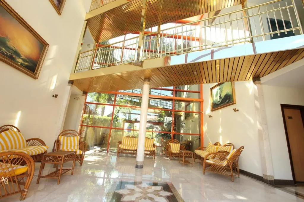 Hotel photo 12