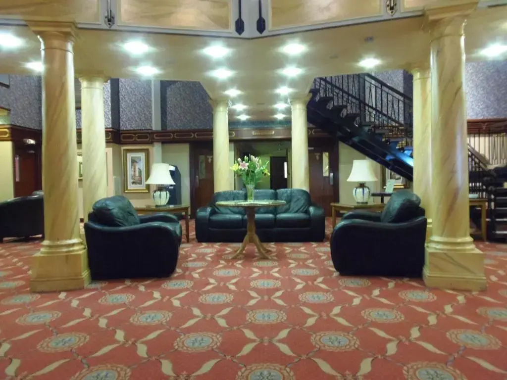 Lakeside International Hotel