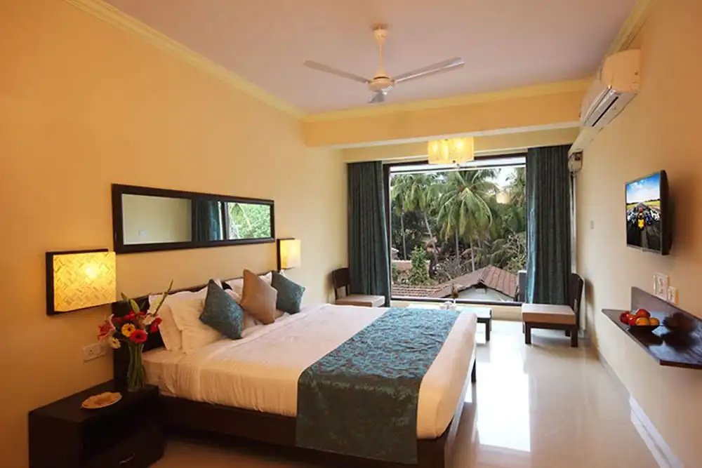 Standard Double room (full double bed)