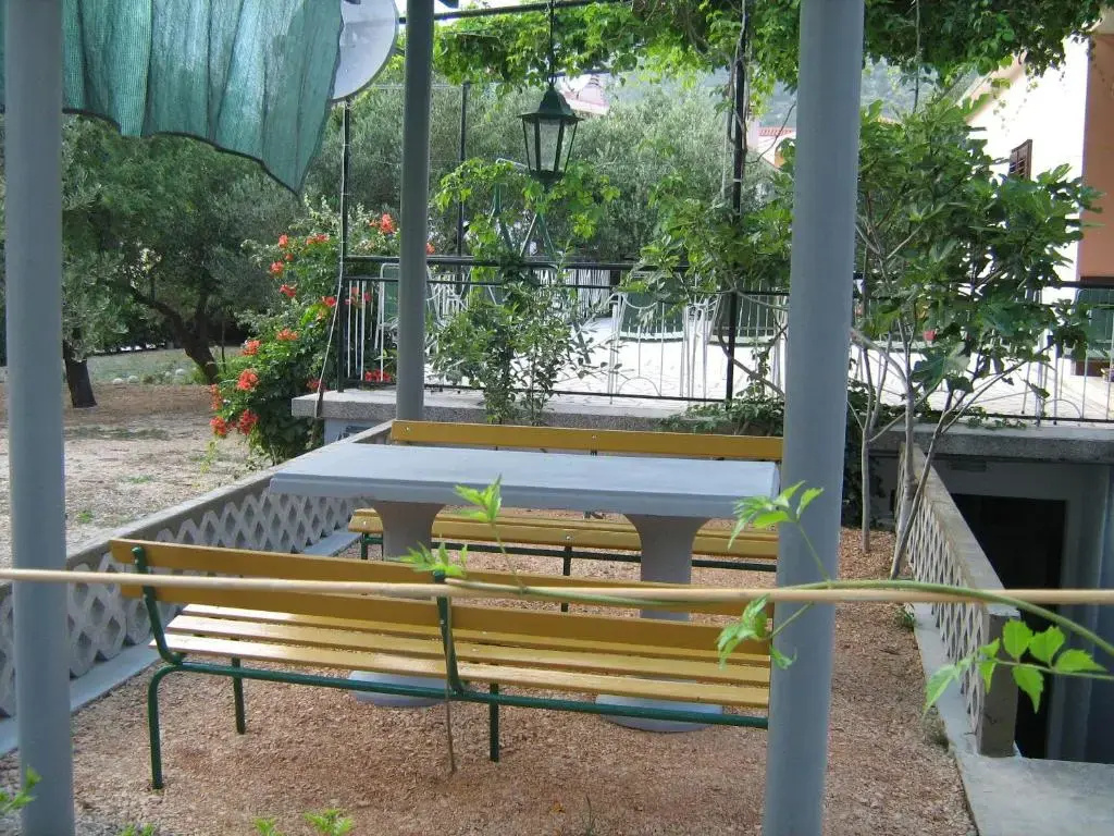 Beach Resort Apartments Bucina - Chambres