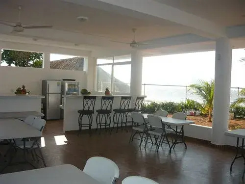 Hotel Emblema Playa Manzanillo - Général