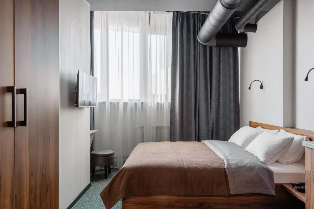 Standard Double room (full double bed)