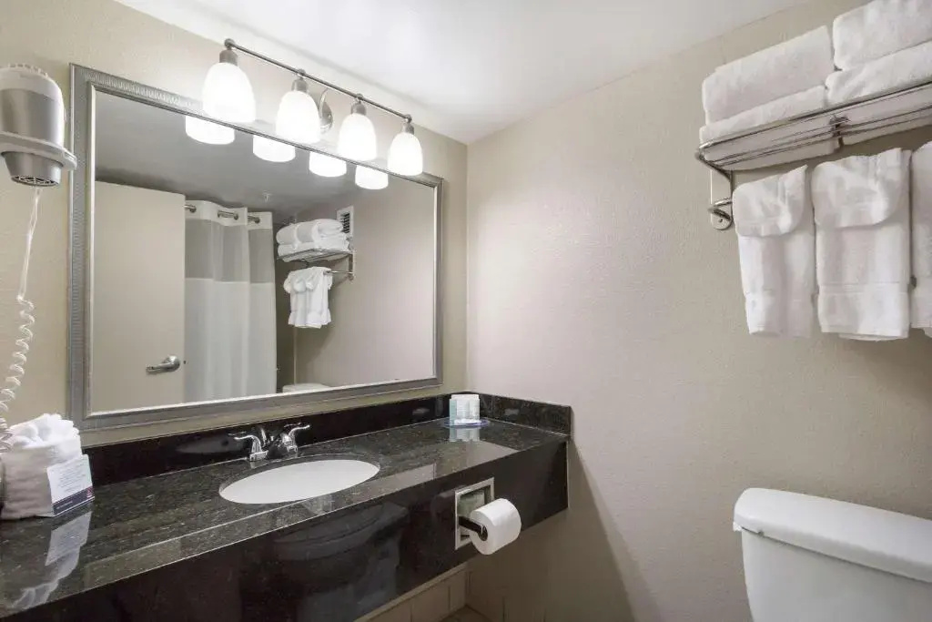 Spark by Hilton Cleveland Beachwood - Chambres