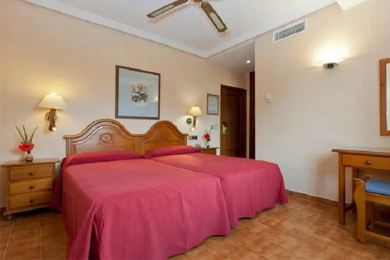 Diverhotel Dino Marbella - Chambres