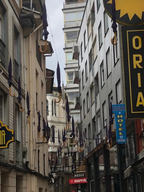 Hostal Oria