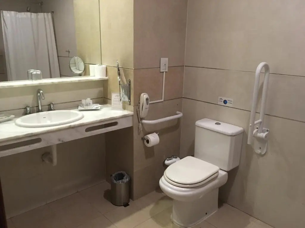 Howard Johnson by Wyndham Yerba Buena - Chambres