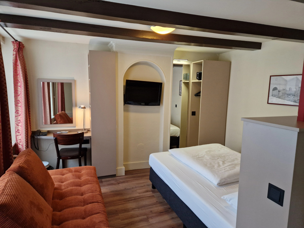 A-Train Hotel - Chambres